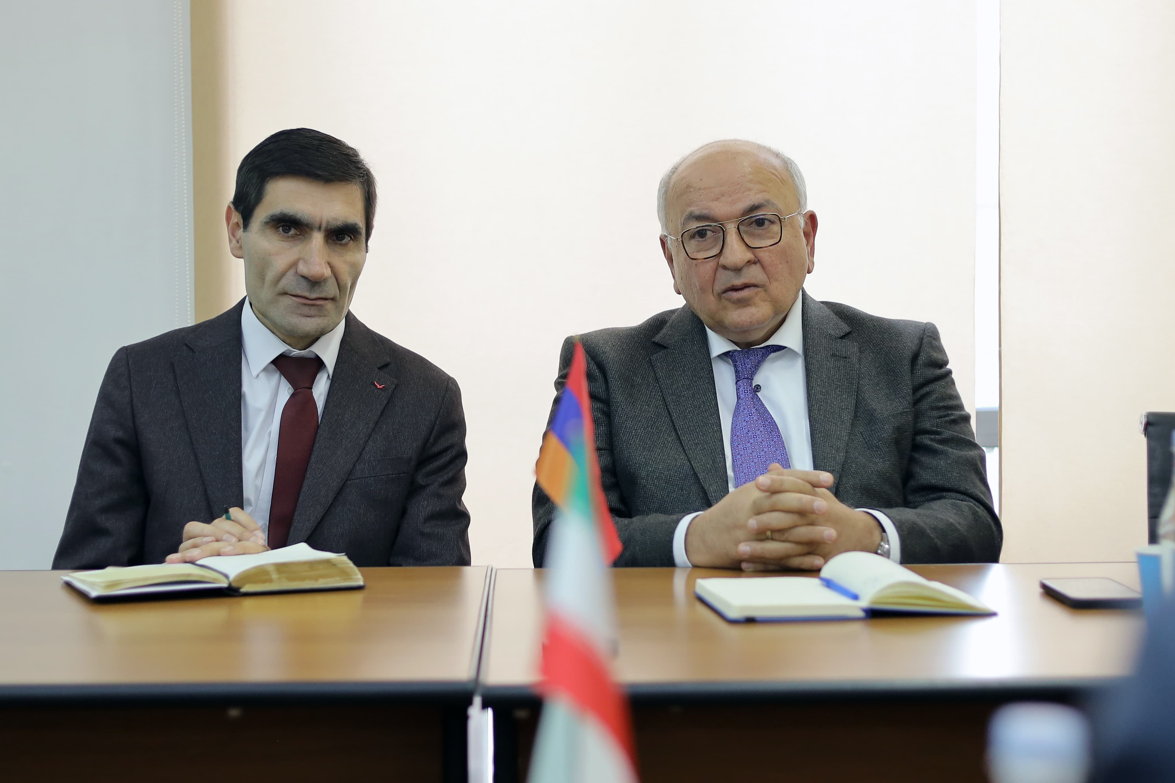 ՀՀ ՏԿԵ փոխնախարար Վաչե Տերտերյանն ընդունել է Հայաստանում ԻԻՀ  արտակարգ և լիազոր դեսպան Մեհդի Սոբհանիին