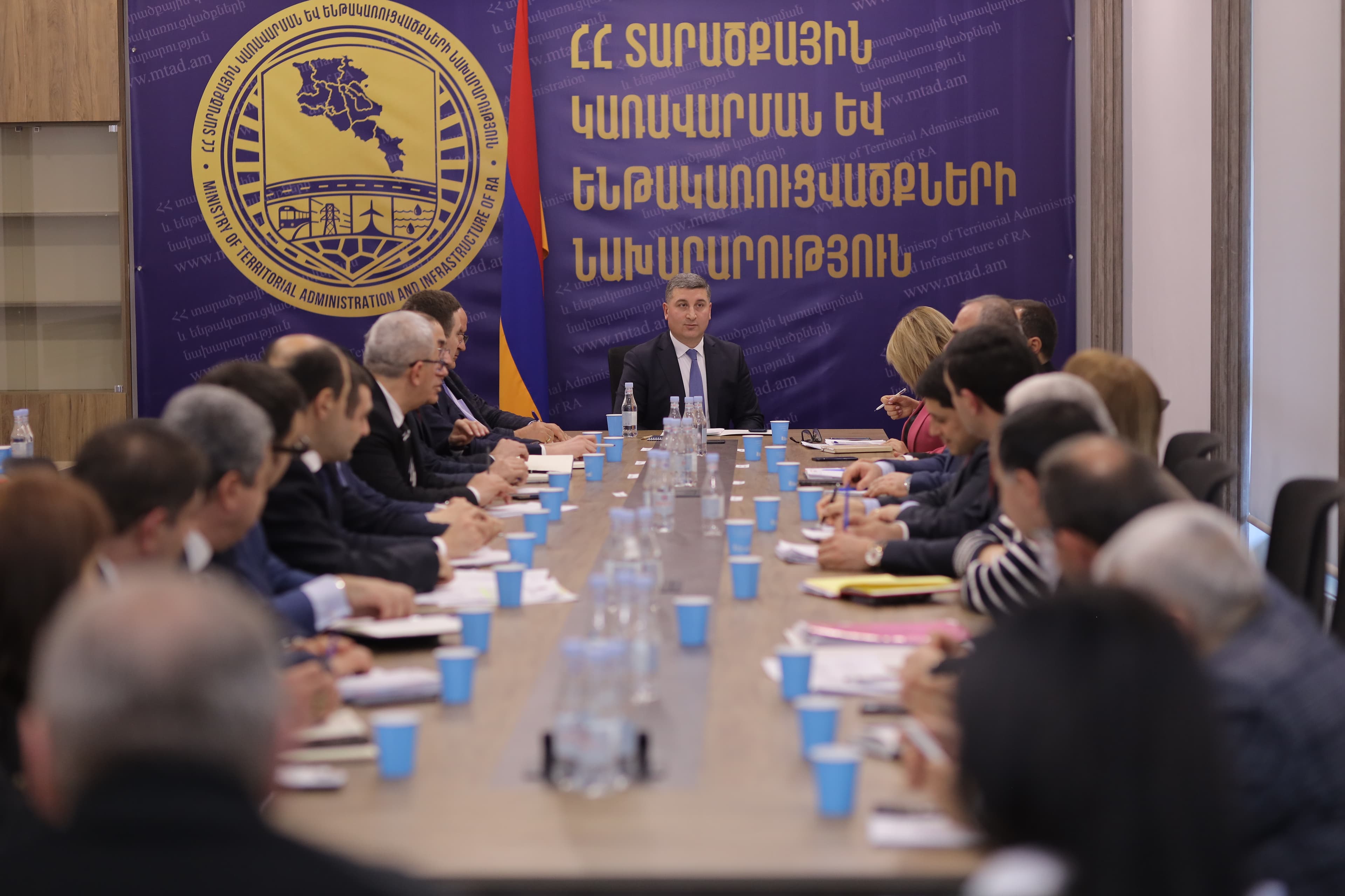ՏԿԵ նախարար Գնել Սանոսյանն անցկացրել է հերթական գործակարգավարական խորհրդակցությունը