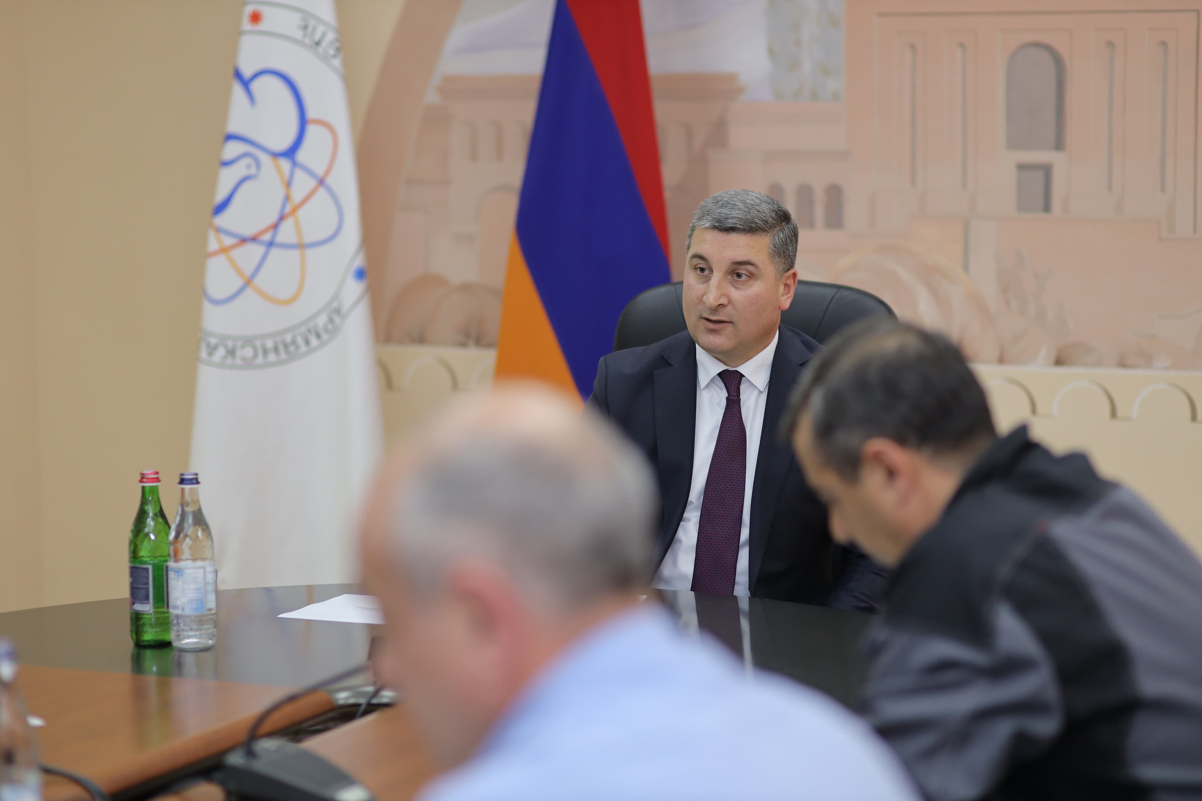 ՀՀ ՏԿԵ նախարար Գնել Սանոսյանը խորհրդակցություն է անցկացրել Հայկական ատոմային էլեկտրակայանում