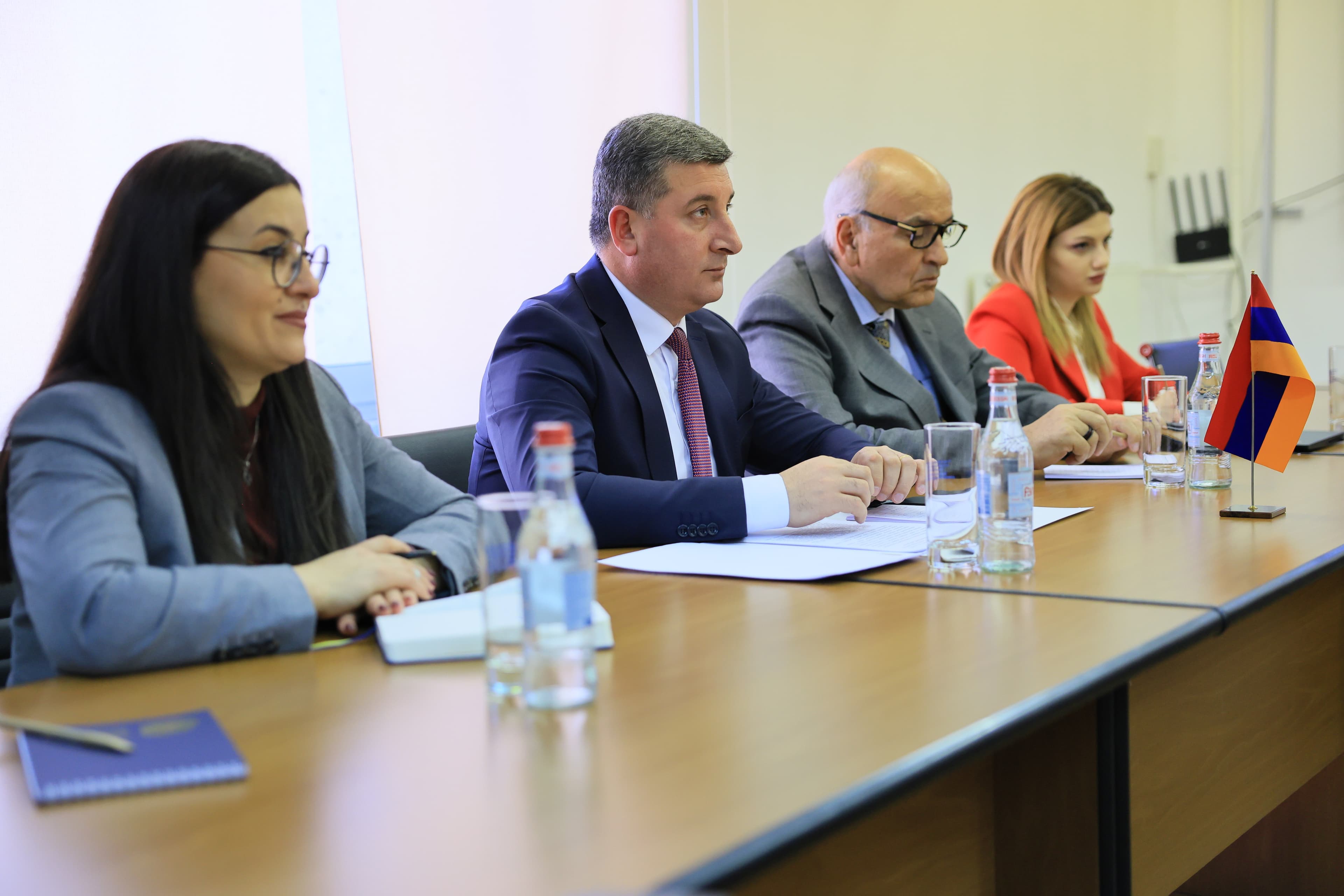 ՀՀ ՏԿԵ նախարար Գնել Սանոսյանն ընդունել է Եվրոպայի խորհրդի Տեղական և տարածքային իշխանությունների կոնգրեսի գլխավոր քարտուղար Մաթյո Մորիի գլխավորած պատվիրակությանը