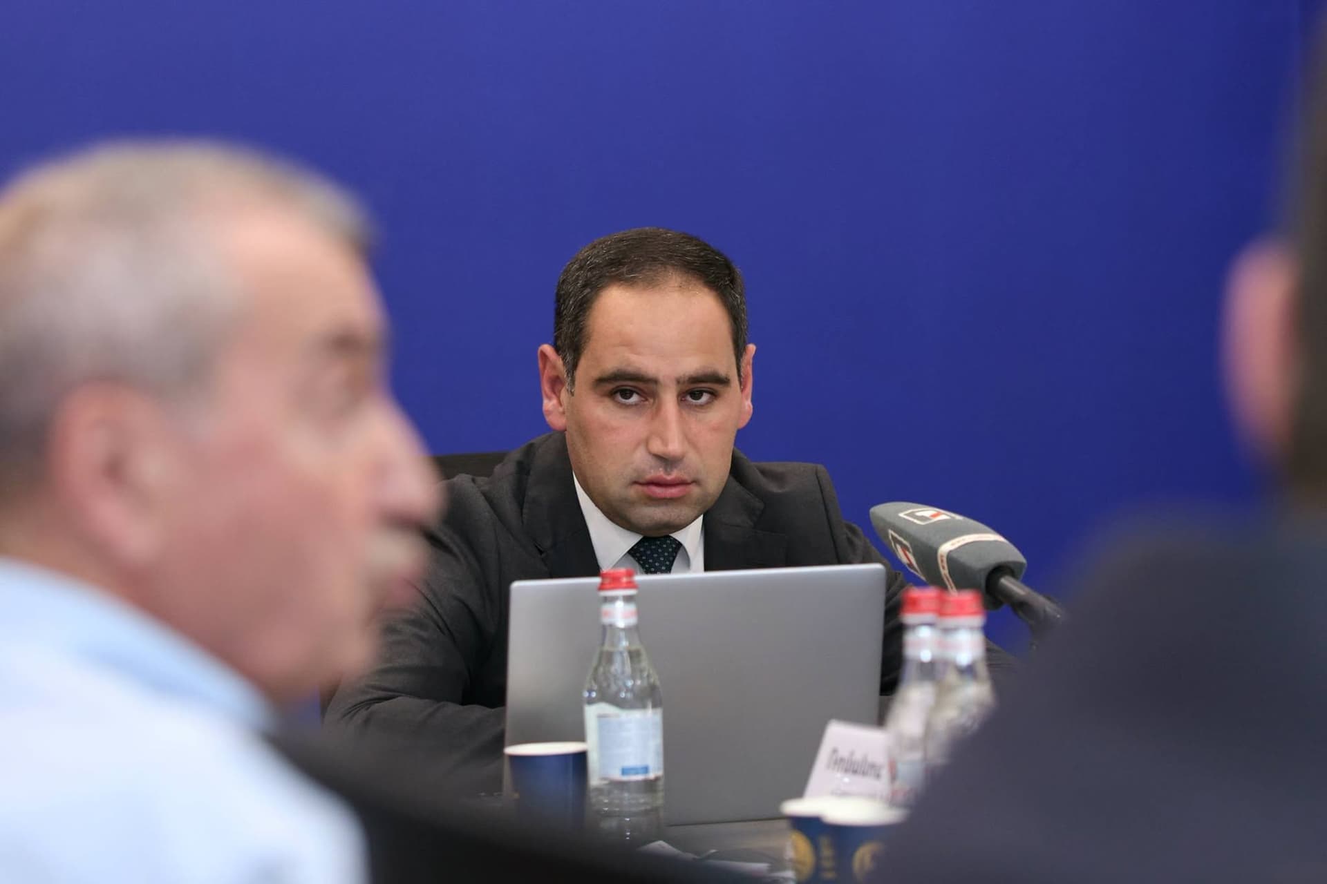 ՀՀ ՏԿԵՆ-ում տեղի է ունեցել «Հայաստանի էլեկտրական ցանցեր» ՓԲԸ-ի 100% բաժնետոմսերի նկատմամբ հանրային գերակա շահ ճանաչելու մասին» նոր հանրային լսումը