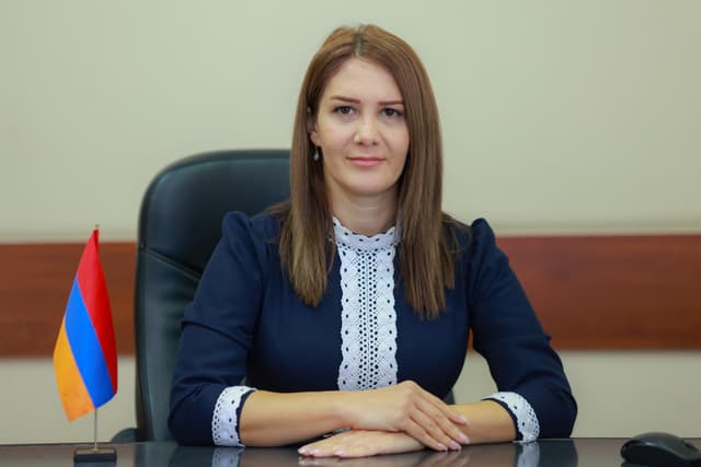 Մարինե Փարսադանյան