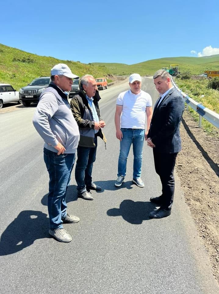ՏԿԵ նախարար Գնել Սանոսյանը հետևել է Մ-2 միջպետական ավտոճանապարհի հիմնանորոգվող հատվածներում ընթացող աշխատանքներին
