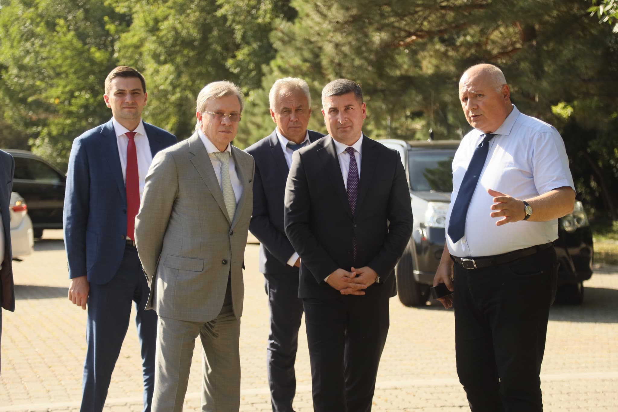 ՏԿԵ նախարար Գնել Սանոսյանն ընդունել է ՌԴ տրանսպորտի նախարար Վիտալի Սավելևի գլխավորած պատվիրակությանը