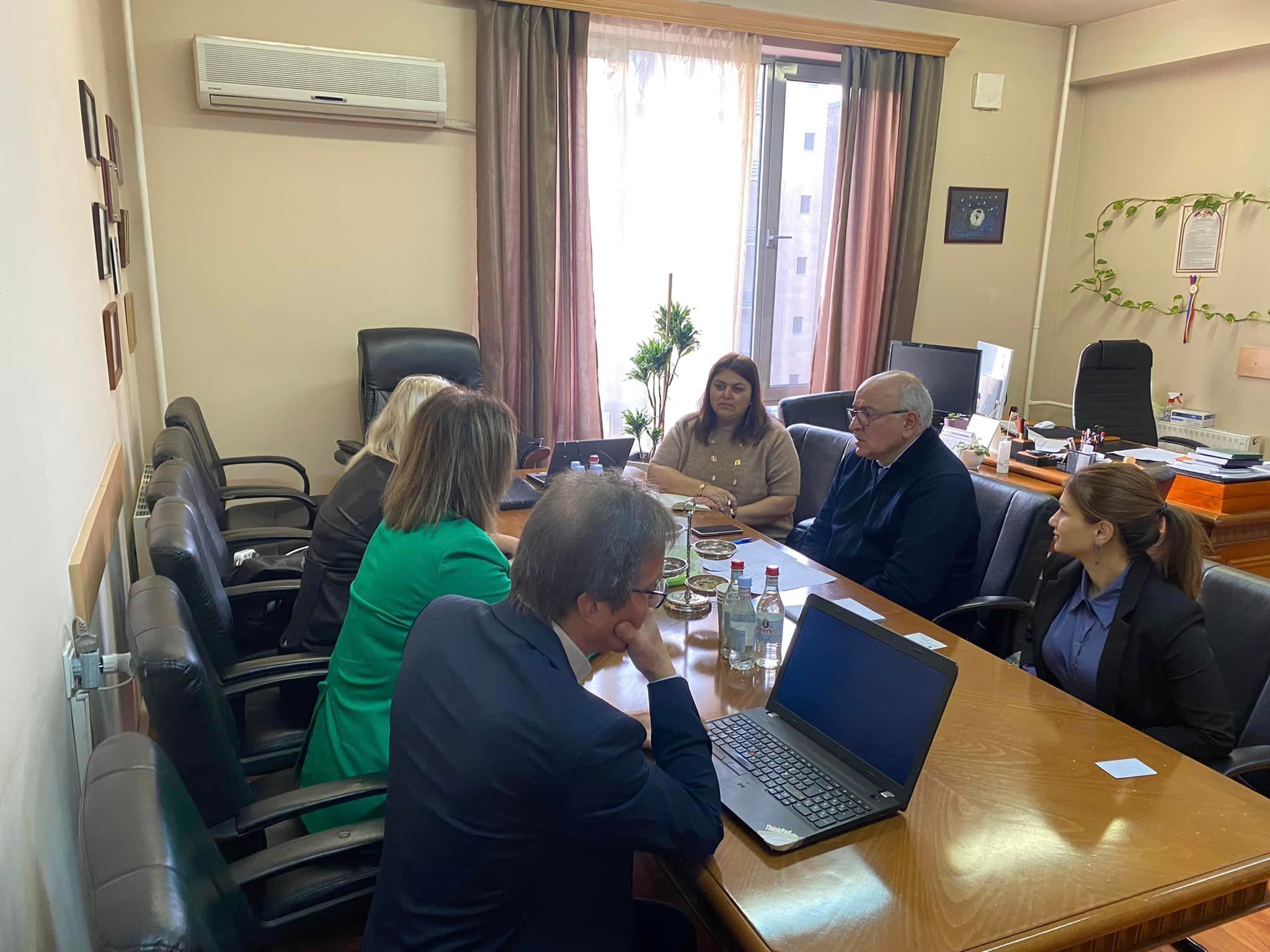 ՀՀ ՏԿԵ նախարարի տեղակալ Վաչե Տերտերյանը ընդունել է ՀՀ-ում Իսպանիայի Թագավորության պատվավոր հյուպատոս Արմինե Ադամյանի գլխավորած պատվիրակությանը