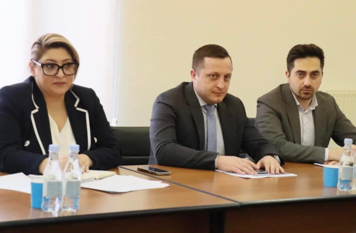 ՀՀ ՏԿԵ փոխնախարարներ Վաչե Տերտերյանն ու Քրիստինե Ղալեչյանն ընդունել են Հայաստանում ԱԶԲ առաքելության ղեկավար Դոն Լամբերտի գլխավորած պատվիրակությանը