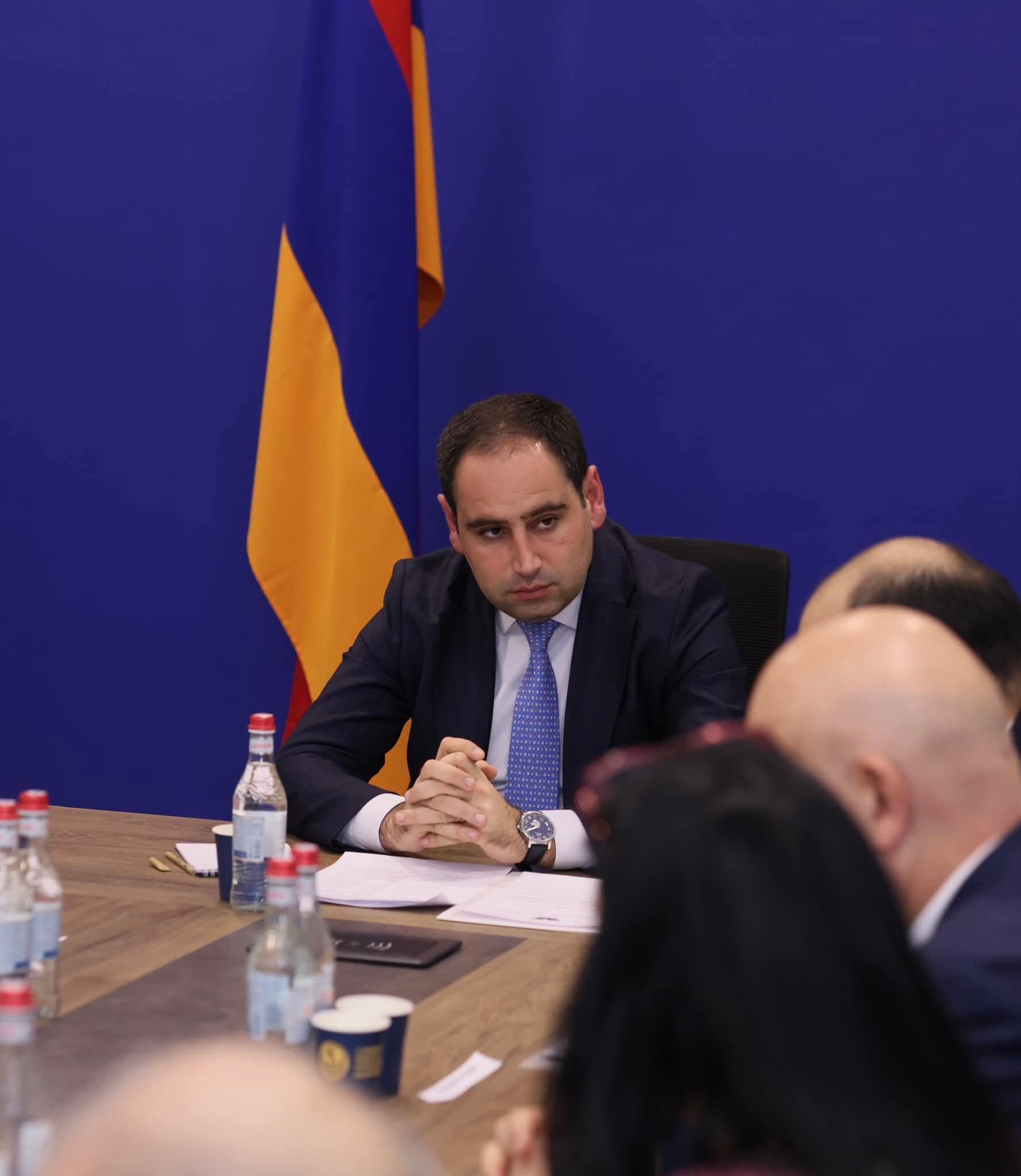 ՀՀ ՏԿԵ նախարար Դավիթ Խուդաթյանն ընդունել է Հայաստանի հանքագործների և մետալուրգների միության ներկայացուցիչներին