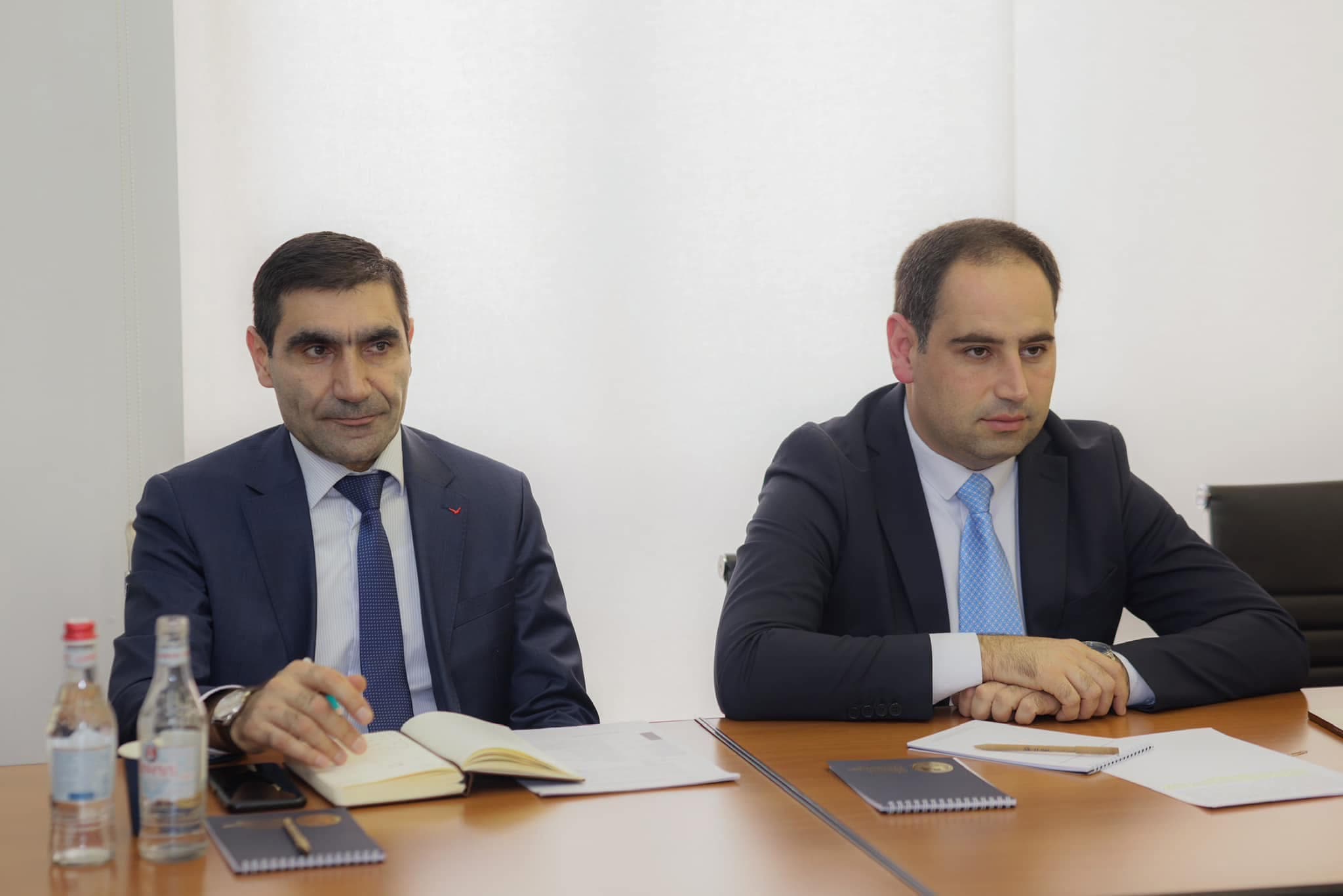ՀՀ ՏԿԵ նախարար Դավիթ Խուդաթյանն ընդունել է ՎԶԵԲ ենթակառուցվածքների հարցերով Կովկասի տարածաշրջանի ղեկավար Ալկիս Դրակինոսին