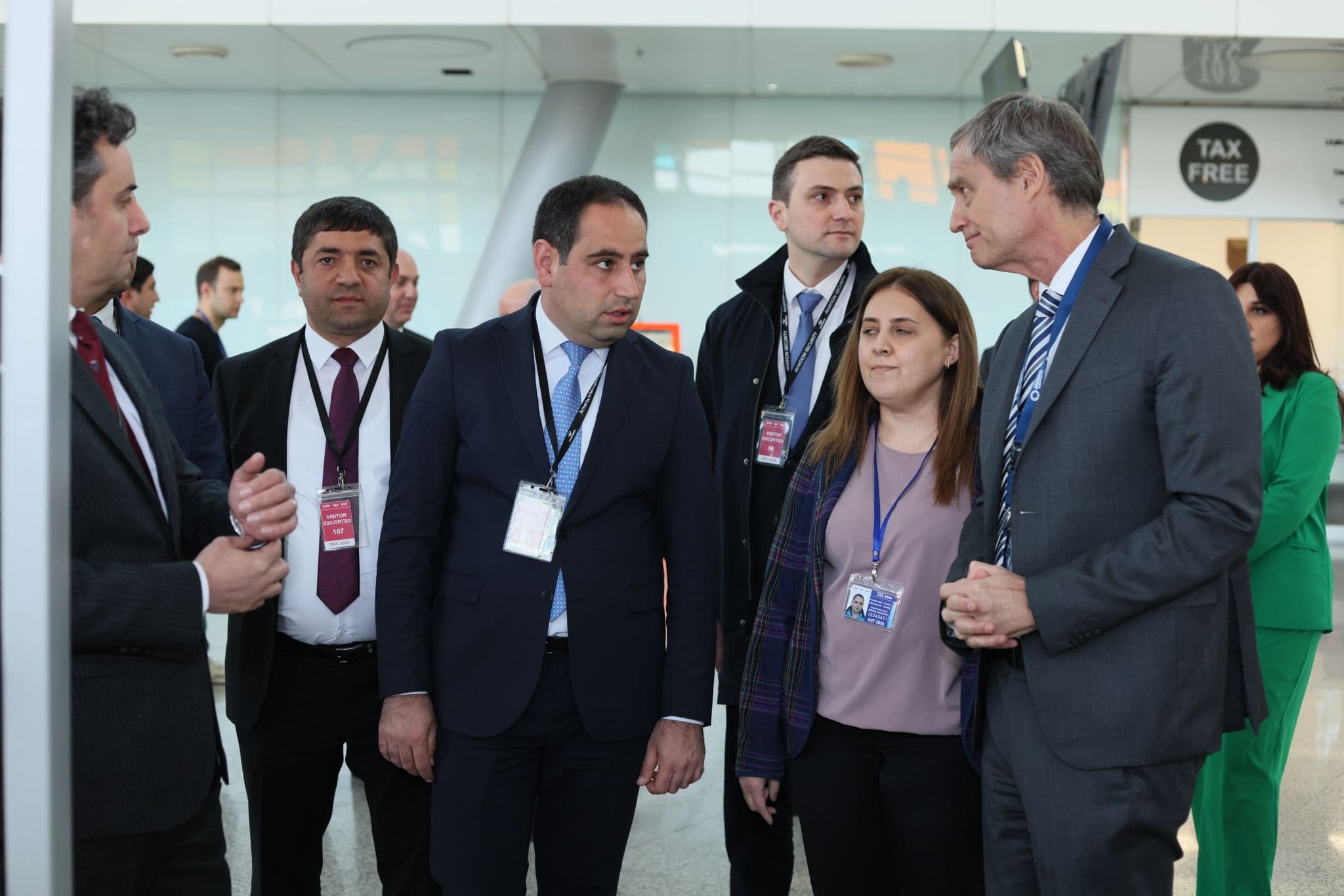 ՀՀ ՏԿԵ նախարար Դավիթ Խուդաթյանն այցելել է «Զվարթնոց» միջազգային օդանավակայան