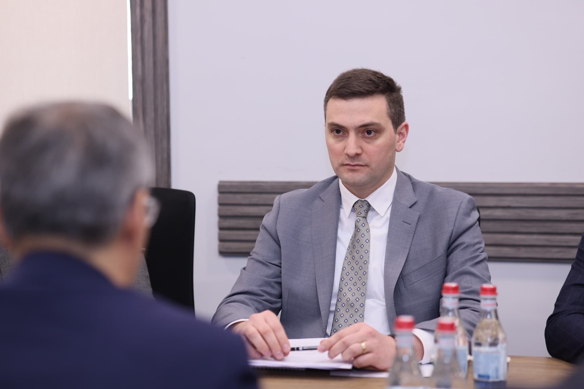 ՀՀ ՏԿԵ նախարարի տեղակալ Արմեն Սիմոնյանն ընդունել է ՀՀ-ում Ղազախստանի Հանրապետության արտակարգ և լիազոր դեսպան Բոլատ Իմանբաևին