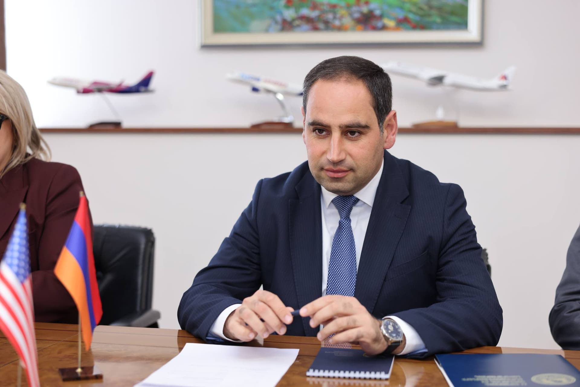 ՀՀ ՏԿԵ նախարար Դավիթ Խուդաթյանն ընդունել է ԱՄՆ պետքարտուղարի փոխտեղակալ Սոնաթա Քոուլթերի գլխավորած պատվիրակությանը