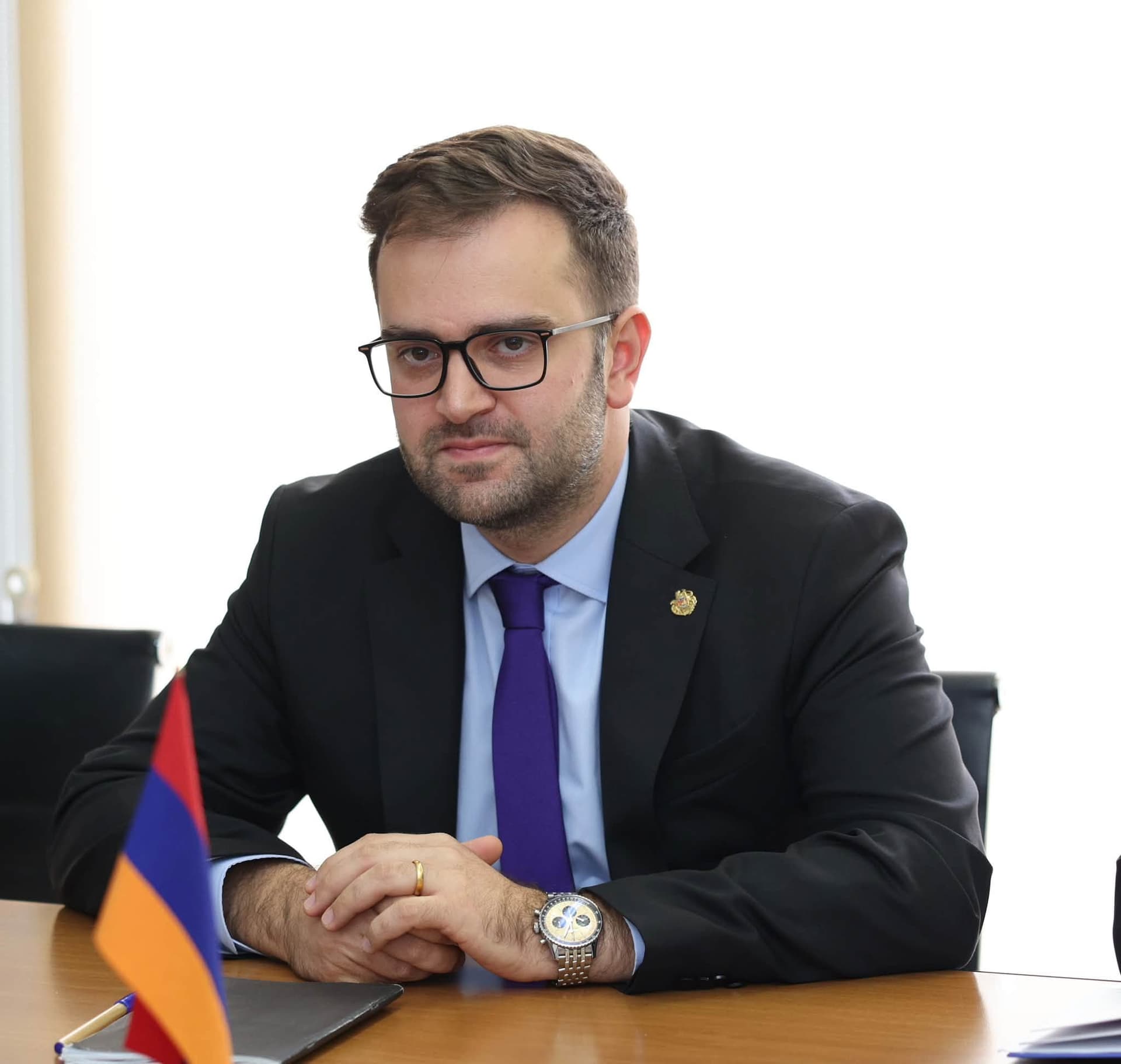 ՀՀ ՏԿԵ նախարարի տեղակալ Դավիթ Իվանյանն ընդունել է Հայաստանում ԻԻՀ արտակարգ և լիազոր դեսպան Խալիլ Շիրղոլամիի գլխավորած պատվիրակությանը