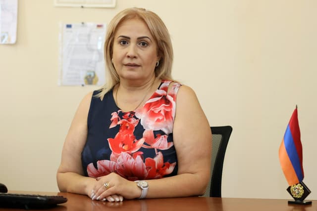 Աննա Իվանյան